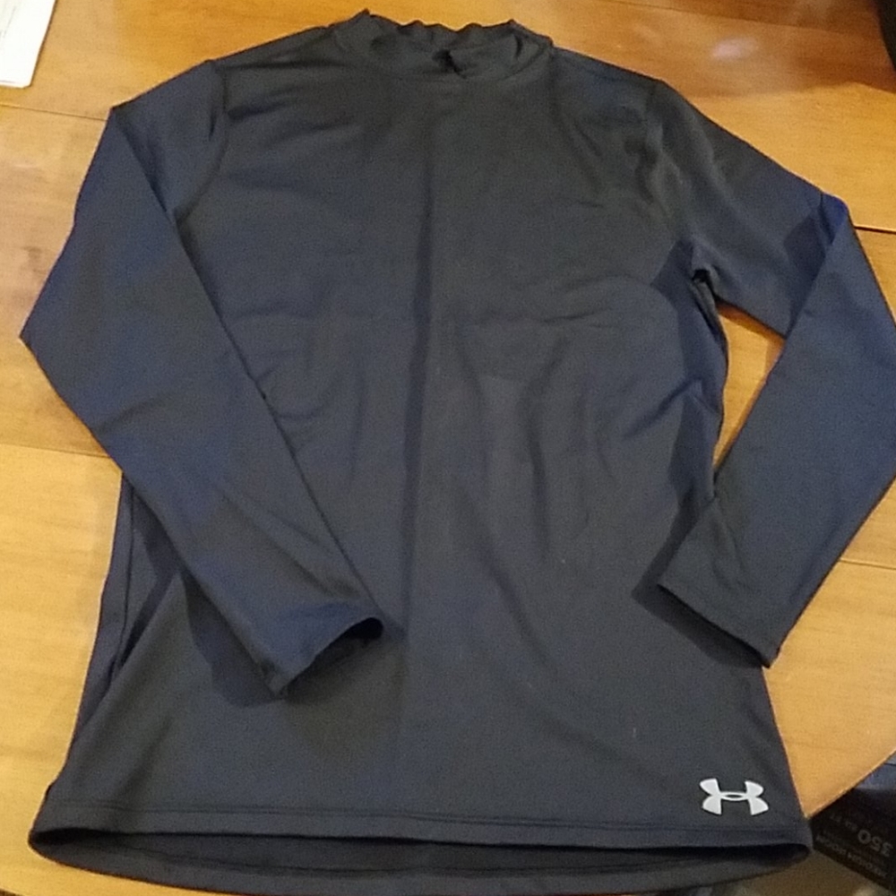 NWOT Under Armour Coldgear Longsleeve tee